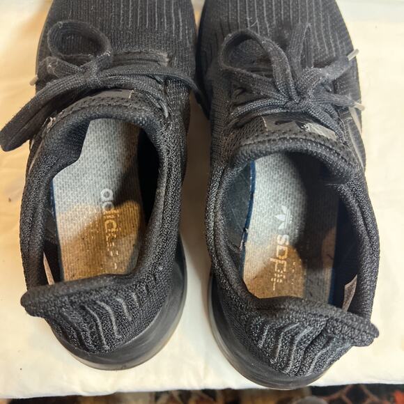 Adidas Swift Run Black Gum Running Training, size 10.5 main image 6